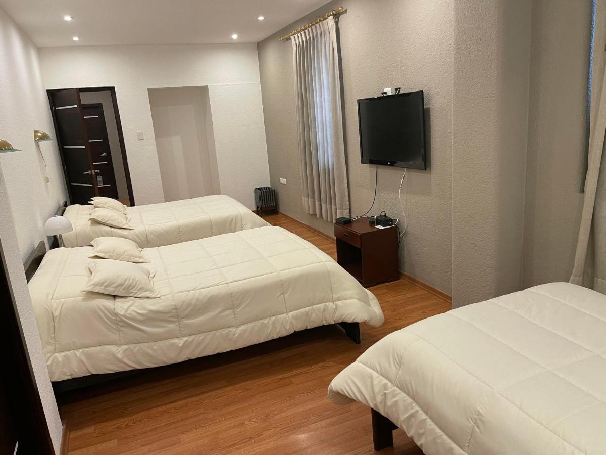 Alston Inn Hotel Quito Exterior photo