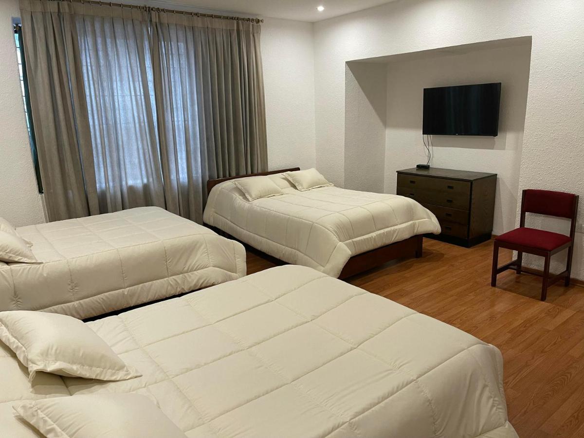 Alston Inn Hotel Quito Exterior photo