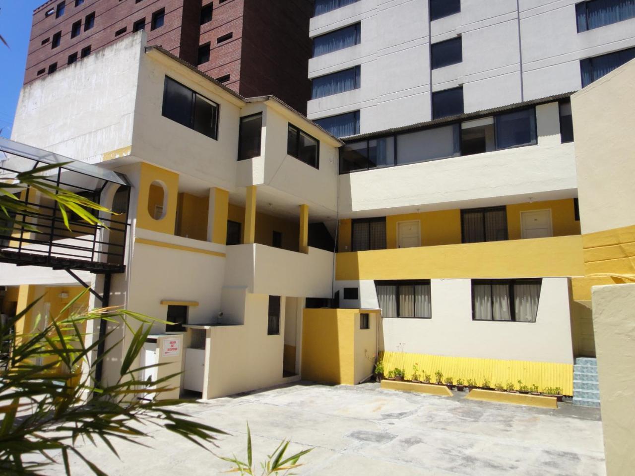 Alston Inn Hotel Quito Exterior photo